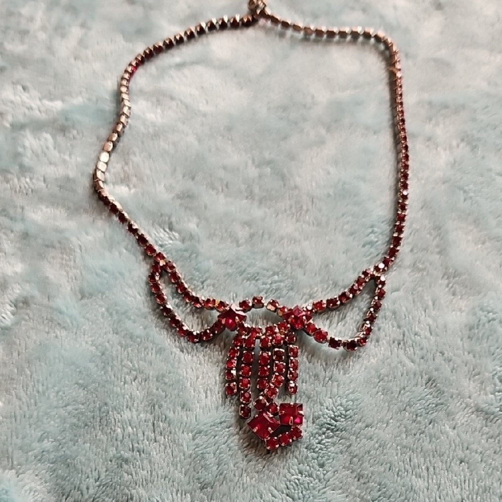 Elegant Red Crystal Necklace
